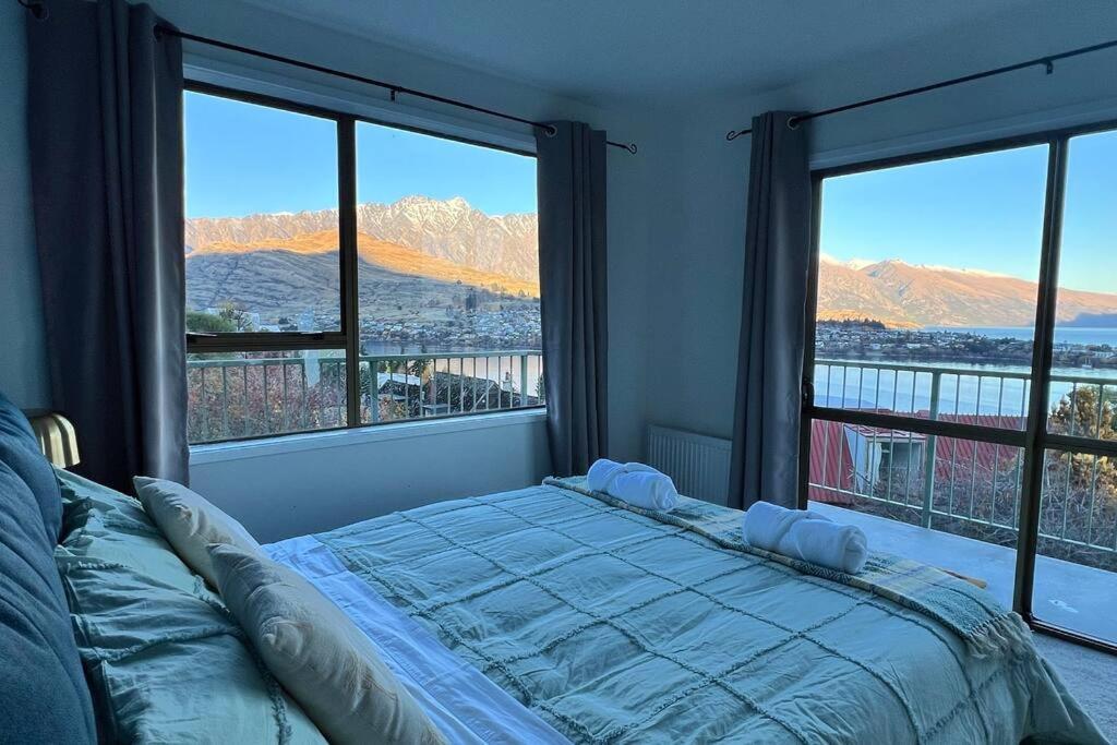 Lakeview Home Retreat At Queenstown Hill Exteriör bild